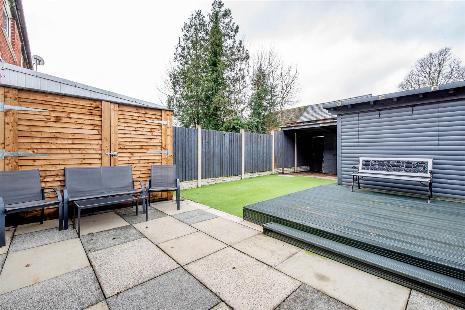 4 bed property in Homestead, Preston